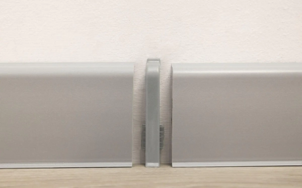 Arbiton VIGO 60 Plint verbindingsstuk – Donkergrijs (2 stuks)