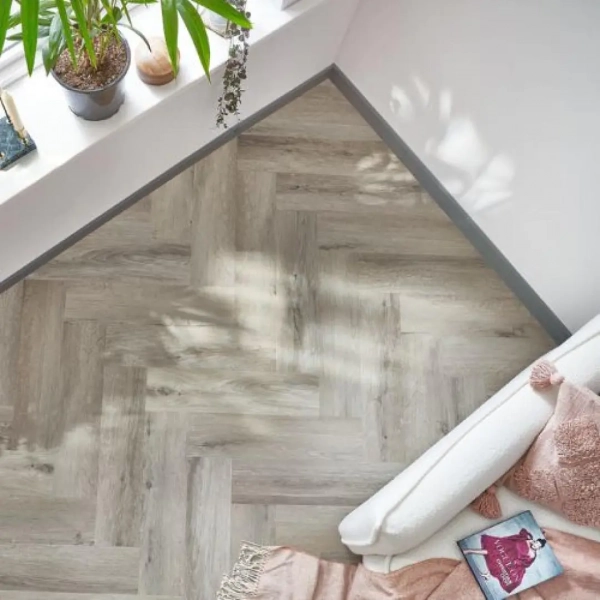 Arbiton Amaron Herringbone Eiken Medicci – Visgraat rigid click PVC