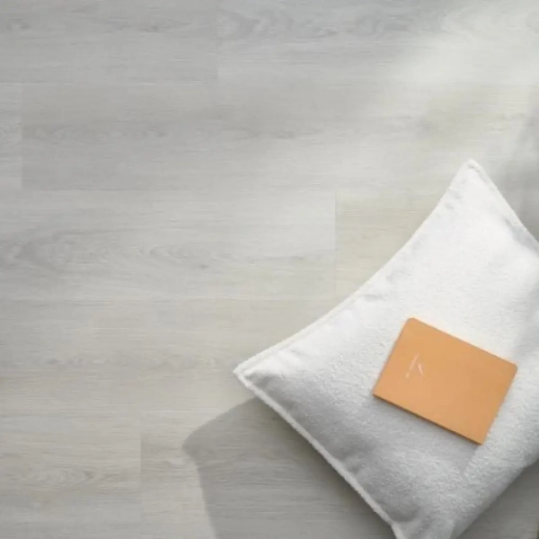 Klik PVC houtlook – Eiken Takeda | Outlet