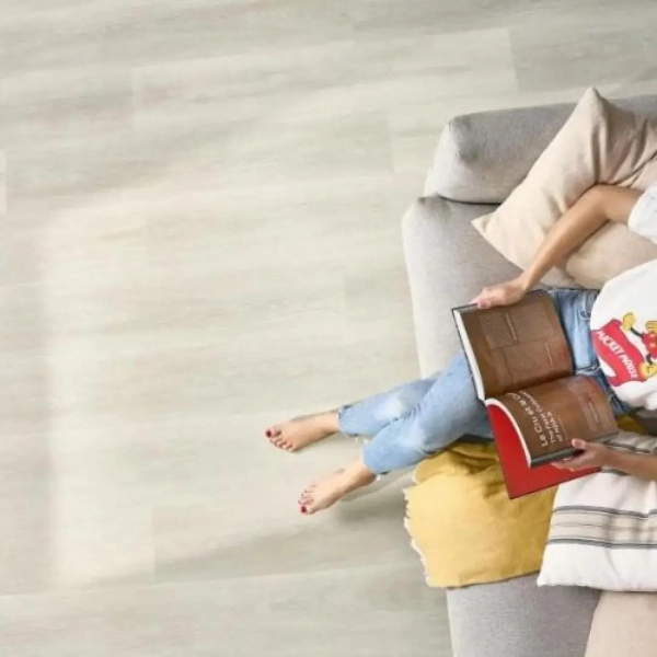 Arbiton Woodric Eiken Lawrence – PVC houtlook – Klik PVC