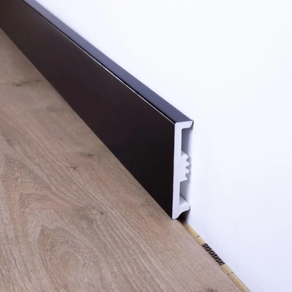 Arbiton STIQ XL ST810 Flexibele plint – Zwart – 80x15mm – 220cm