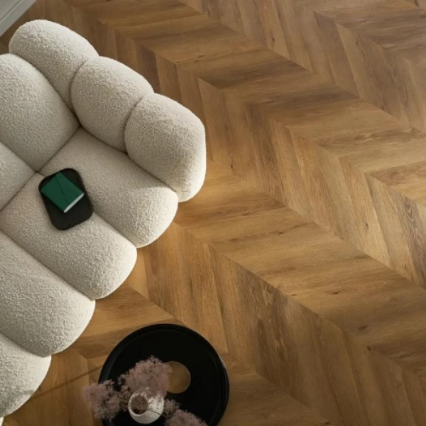 Afirmax Chevron Eiken Frisco – Hongaarse punt Klik PVC