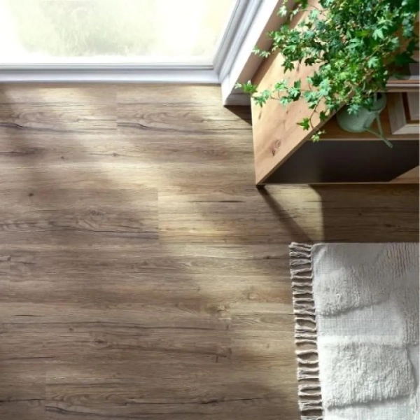 Afirmax Legnar Eiken Kinesawa – PVC houtlook – Klik PVC