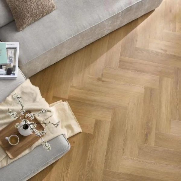 Arbiton Amaron Herringbone EIR Acoustic Eiken Burbon - klik PVC visgraat met ondervloer