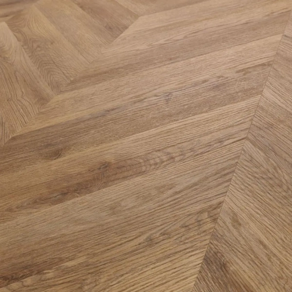 Afirmax Chevron Eiken Garda – Hongaarse punt Klik PVC