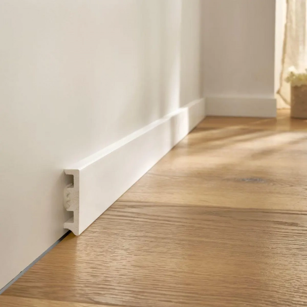 Arbiton AVIA XL ATX610 Plint – Wit – 60x15mm – 196cm