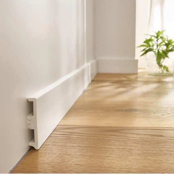 Arbiton AVIA XL ATX810 Plint – Wit – 80x15mm – 196cm