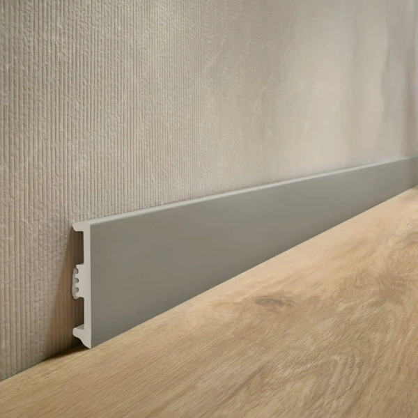 Arbiton STIQ XL ST810 Flexibele plint – Donker Kasjmier – 80x15mm – 220cm