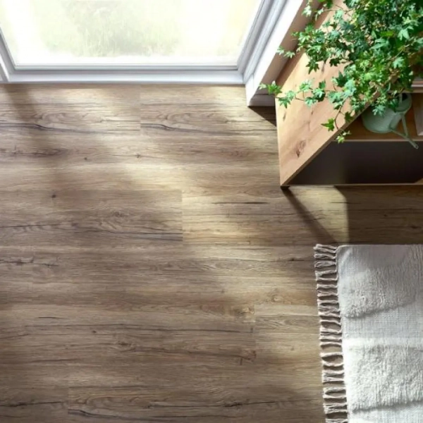 Klik PVC houtlook - Eiken Kinesawa | Outlet